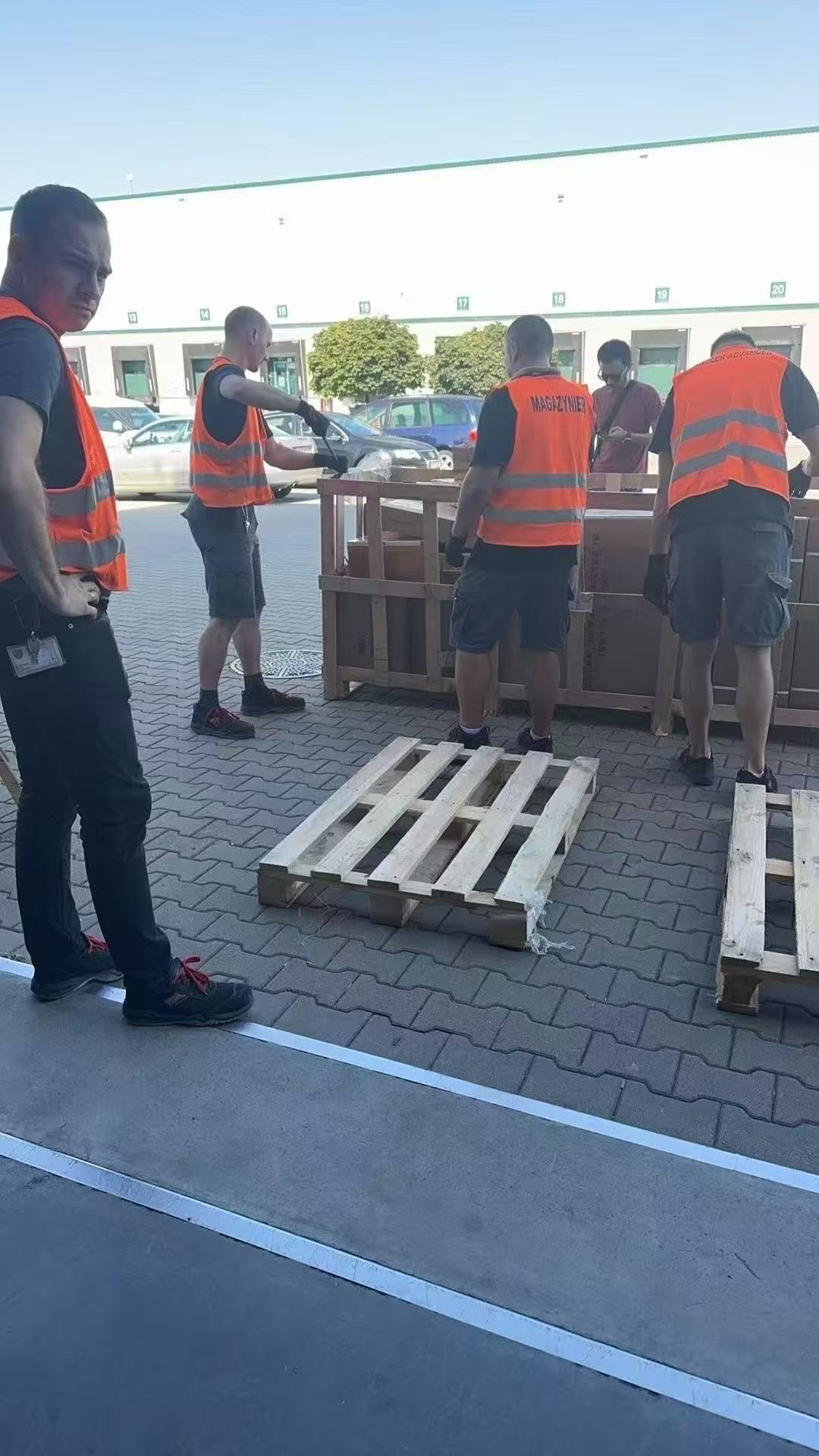 红木家具阳台储物柜